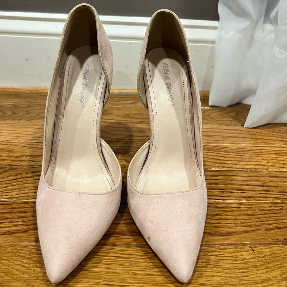 Blush pink heels size 9